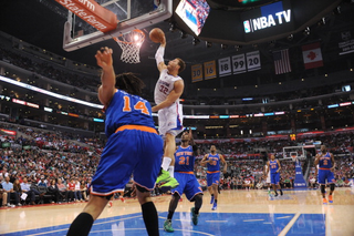 Illustration for article titled A Baseline's-Eye View Of Blake Griffin Dunking All Over The Knicks